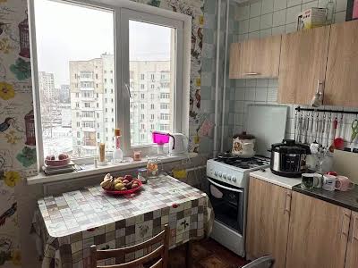 квартира за адресою Перемоги просп., 48А