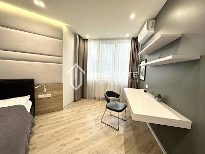 квартира за адресою Вишгородська вул., 45