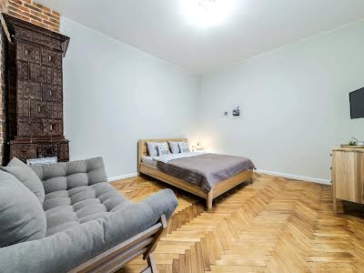 квартира по адресу Святого Теодора пл., 5