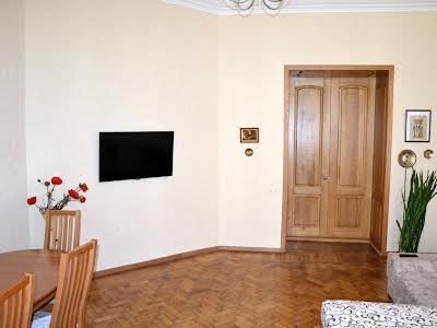 квартира по адресу Европейская пл. (Екатерининская), 8
