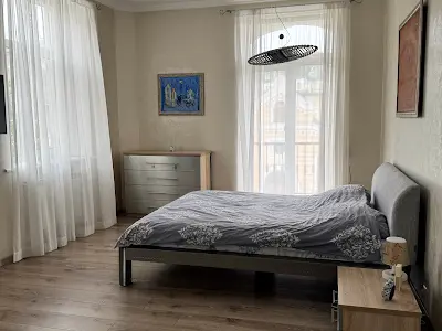 квартира за адресою Лютеранська вул., 21