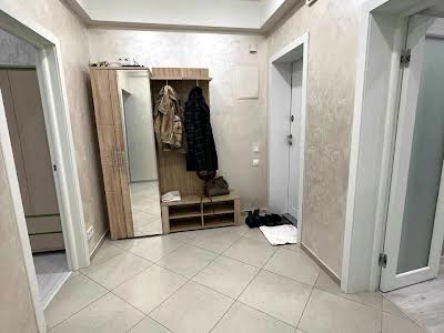 квартира за адресою Малопідвальна вул., 21/8