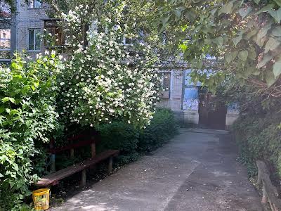 квартира за адресою Сергія Берегового вул. (Мартиросяна), 26