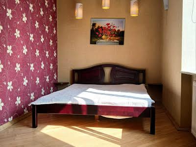 квартира за адресою Шота Руставелі вул., 1