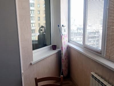 квартира за адресою Микільсько-Слобідська вул., 2-Б