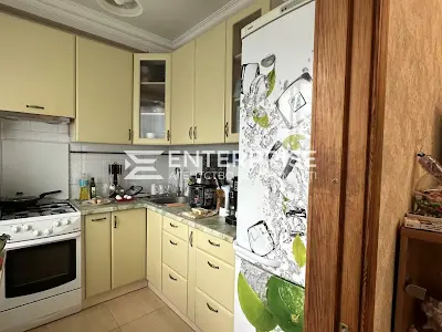 квартира за адресою Оріхуватська вул., 8к2