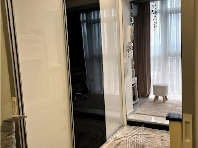 квартира по адресу Академика Заболотного ул., 92