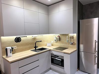 квартира за адресою Новоберегова вул., 12