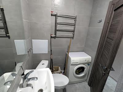 квартира за адресою Тракторобудівників, 107 б