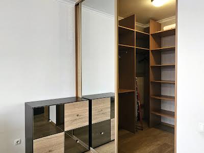 квартира за адресою Казарменна вул. (Григорія Андрющенка), 6 г