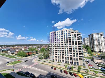 квартира за адресою Василя Симоненка вул., 30
