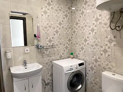 квартира за адресою Салютна вул., 2к3