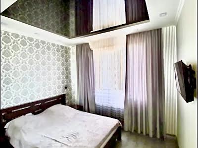 квартира за адресою Середньофонтанська вул., 35