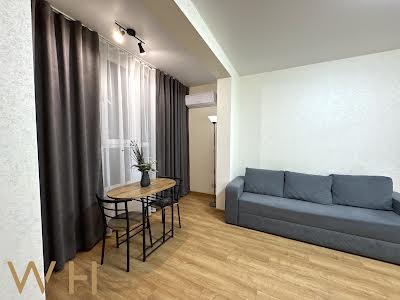 квартира за адресою Петропавлівська вул., 40