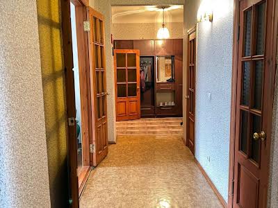 квартира за адресою Богдана Хмельницького просп. (Героїв Сталінграда), 109