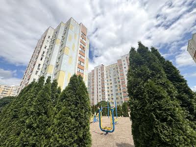 квартира за адресою Боголюбова вул., 13