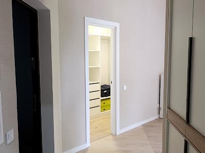 квартира за адресою Озерна вул., 3
