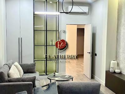 квартира за адресою Богдана Хмельницького вул., 58а