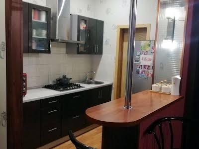 квартира за адресою Данилевського вул., 24