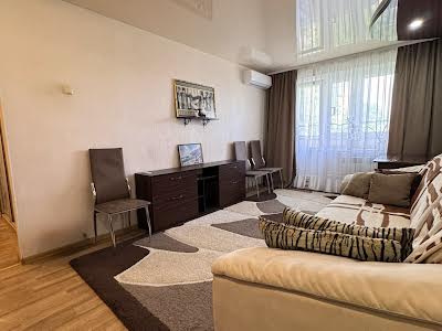 квартира по адресу Крушельницкої, 5