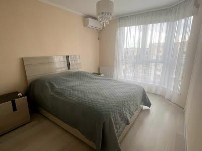 квартира за адресою Білогірська вул., 18-Г
