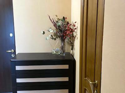 квартира за адресою Солом'янська вул., 41 к2