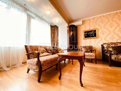 квартира за адресою Бульварно-Кудрявська вул. (Воровського), 6