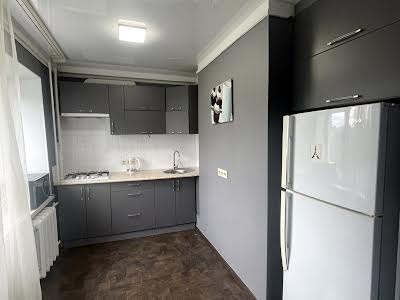 квартира за адресою Лесі Українки бульв., 5