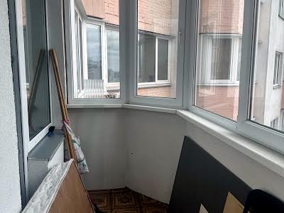 квартира по адресу Драгоманова ул., 6/1
