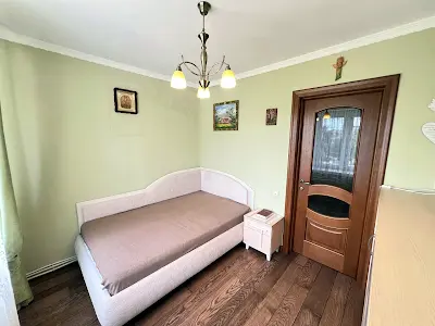 квартира по адресу Защитников Украины ул., 5