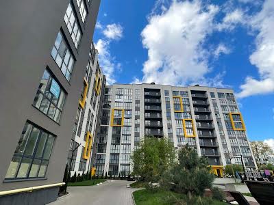 квартира по адресу героїв крут, 4