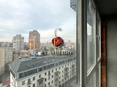 квартира за адресою Шолуденка вул., 32