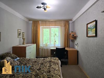 квартира за адресою Романа Ратушного вул. (Волгоградська), 33