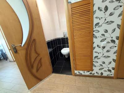 квартира за адресою Оноре де Бальзака вул., 68