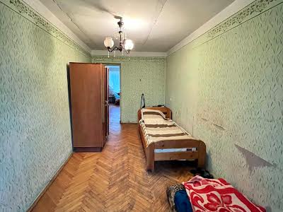 квартира за адресою Василя Симоненка вул., 2