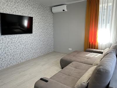 квартира за адресою Паркова вул., 40