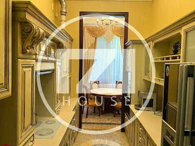 квартира за адресою Заньковецької вул., 7