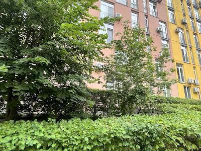 квартира за адресою Регенераторна вул., 4 к1-3