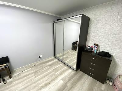 квартира за адресою Мечникова вул., 106