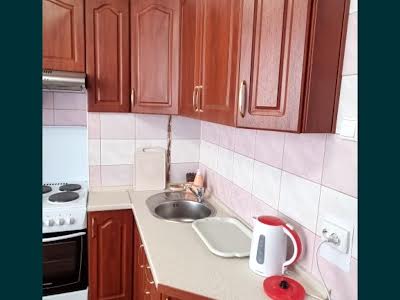 кімната за адресою Оноре де Бальзака вул., 92а