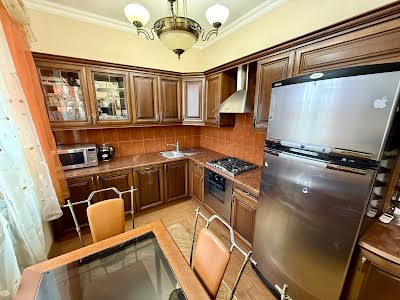 квартира за адресою Берестейський просп. (Перемоги), 60