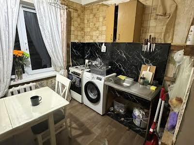 квартира по адресу Деповская ул., 83