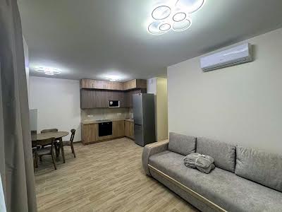квартира за адресою Драгоманова вул., 31-А
