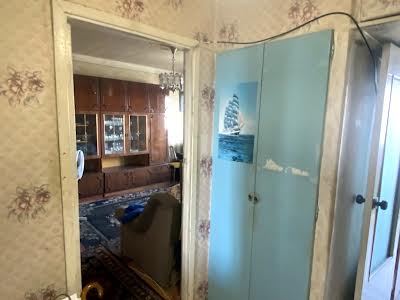 квартира за адресою Автозаводська вул., 77