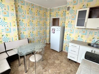 квартира по адресу Олены Пчилки ул., 2