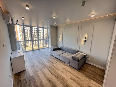 квартира за адресою Метрологічна вул., 42