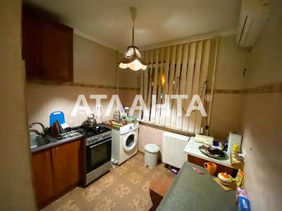 квартира за адресою Космонавтів вул., 44