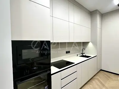квартира за адресою Дегтярівська вул., 17-19