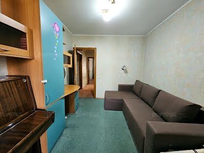 квартира по адресу Героев просп., 32