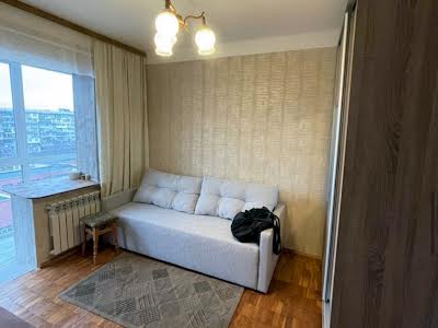 квартира за адресою Героїв Дніпра вул., 25